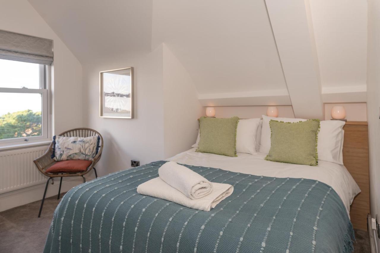 Larkrise - 3 Bed Penthouse-Sleeps 6-Tjslr Woolacombe Exterior foto